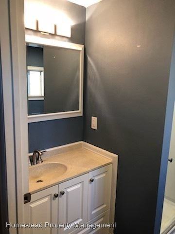 199 Willow Way E - Photo 2 of 20