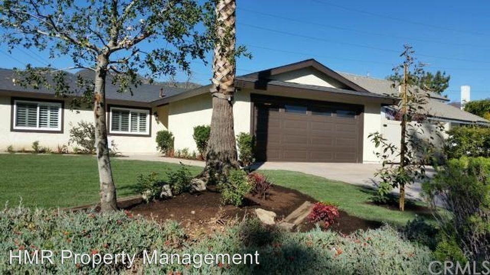 705 Dogwood Dr - Photo 3 of 16