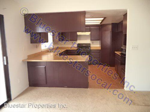 18126 Cherry St - Photo 2 of 8