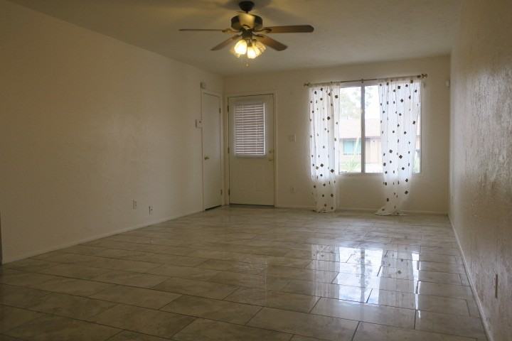 2031 E Colgate Dr - Photo 2 of 19