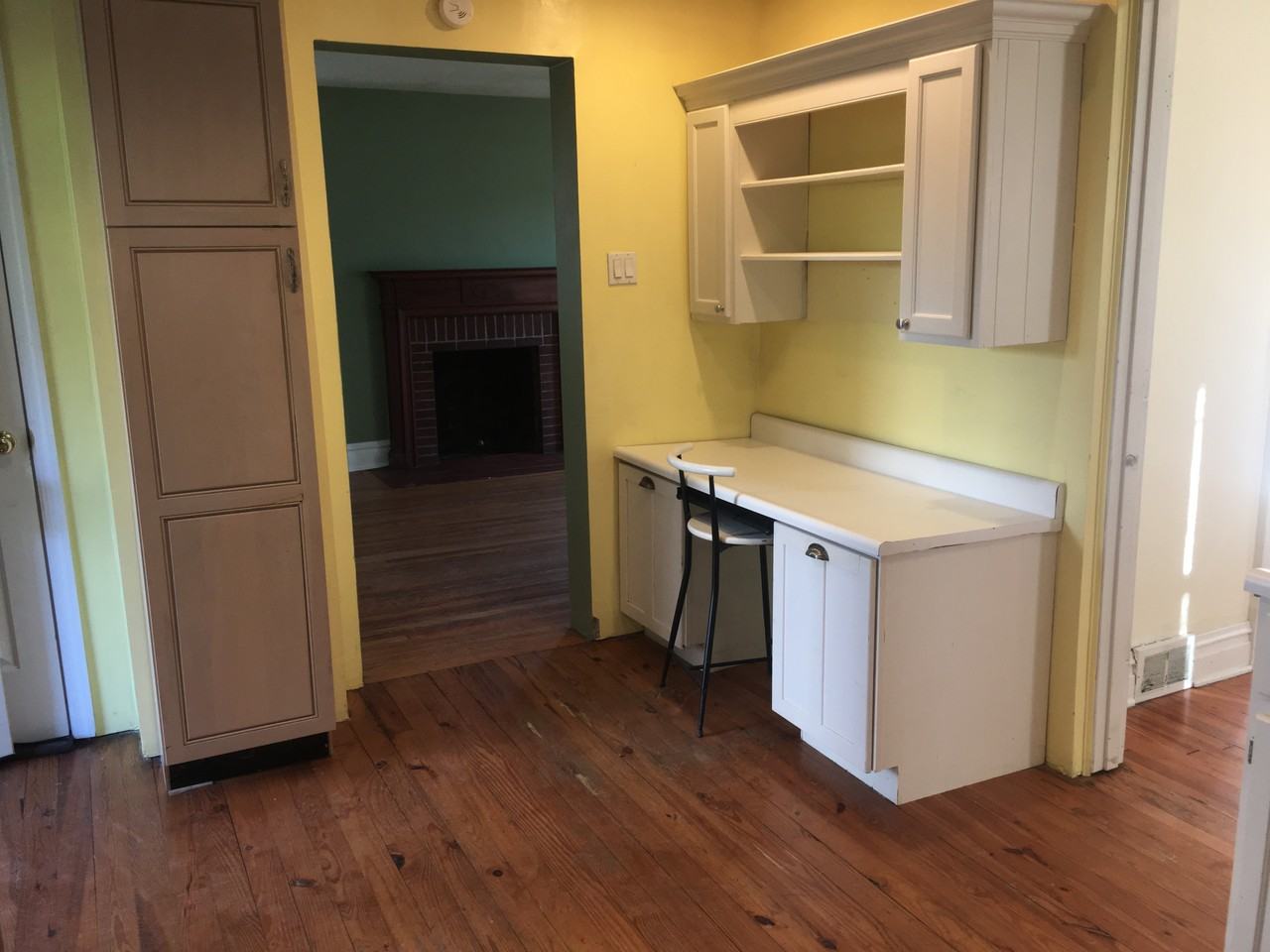 903 Wilkie Dr - Photo 3 of 18