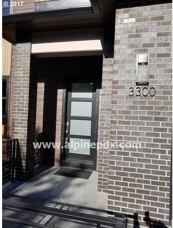 3300 SW Fairmount Blvd - Photo 2 of 29