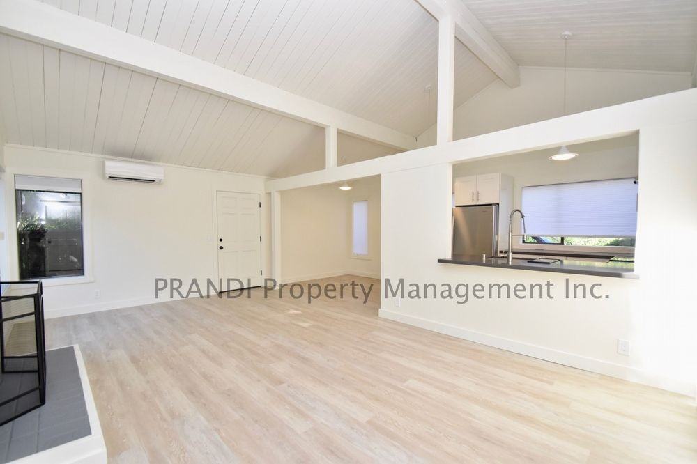 11 Hillside Ave #11a - Photo 2 of 16