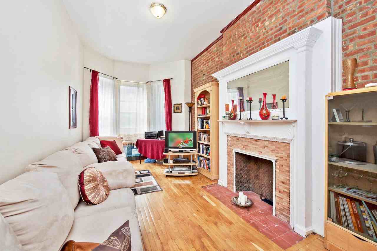 107 W 120th St, New York, NY 10027 1 Bedroom House for 1,850/month