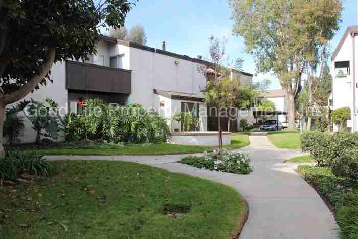 1317 Caminito Gabaldon #B - Photo 3 of 19