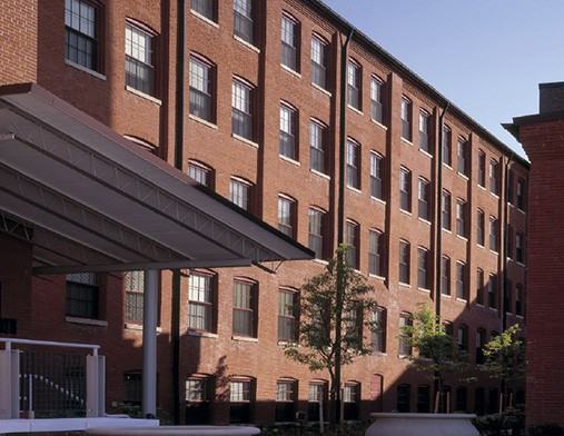 Residence at Hanover Shoe Apartments for Rent 221 N