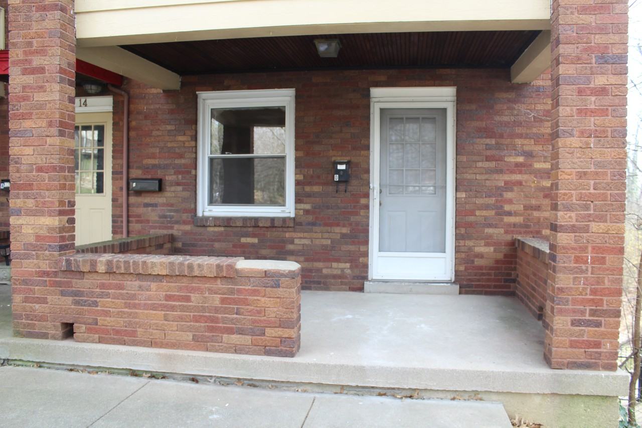 14 Indiana Avenue #D - Photo 2 of 15