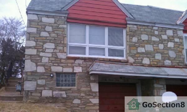 1140 Johnston Ave - Photo 2 of 14