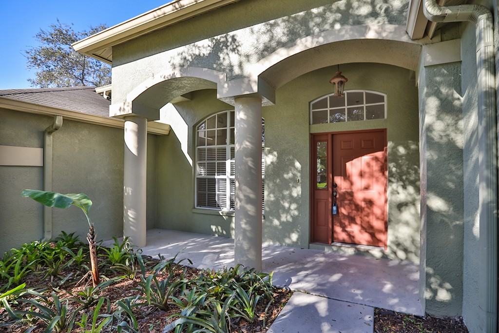 10226 Ashley Oaks Dr - Photo 2 of 25