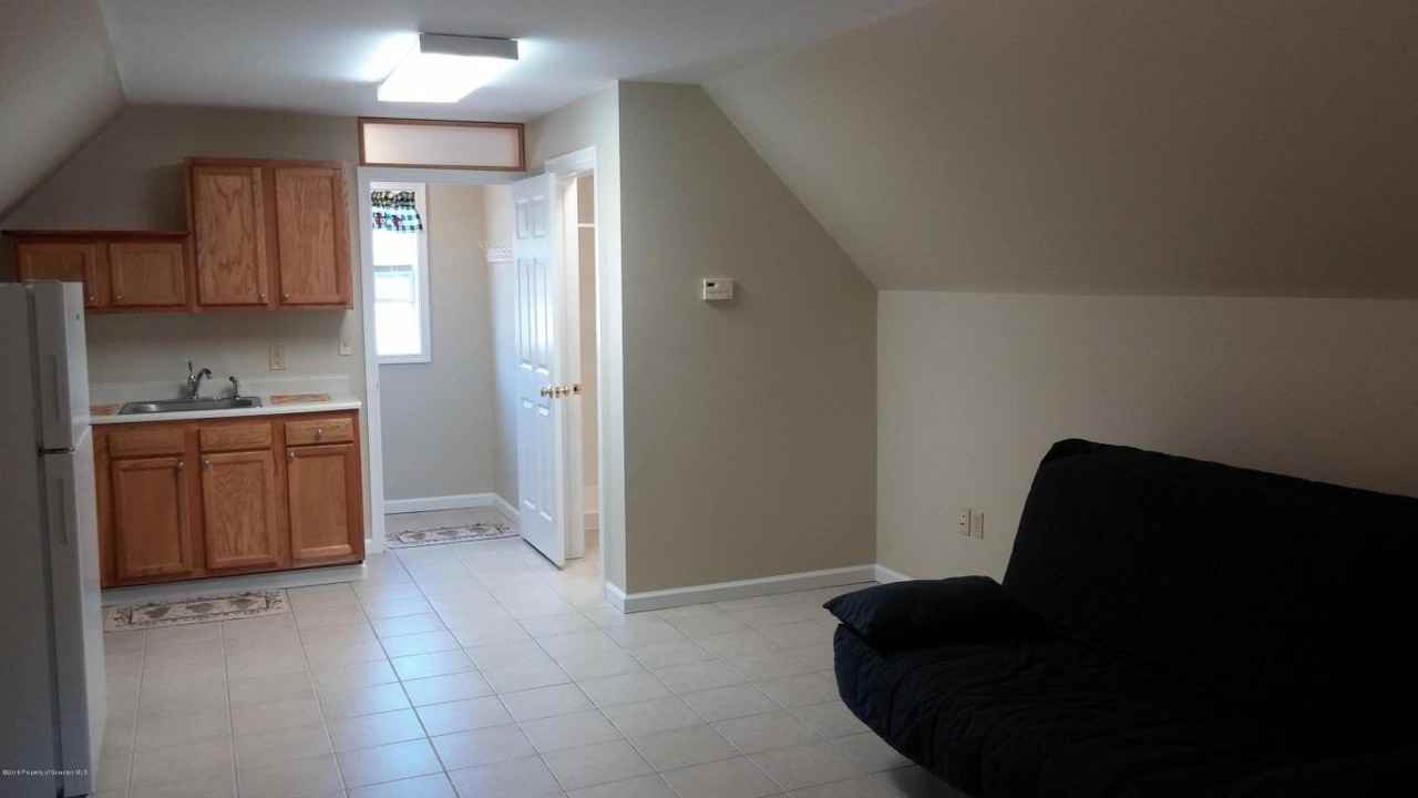 191 Coppernick St - Photo 3 of 6