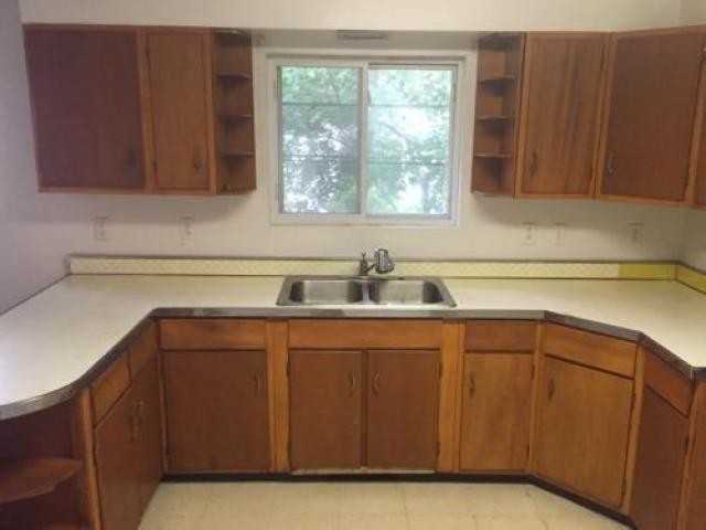 903 Cleveland Ave - Photo 2 of 6