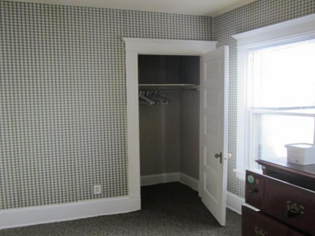 1920 Columbus Ave - Photo 3 of 6