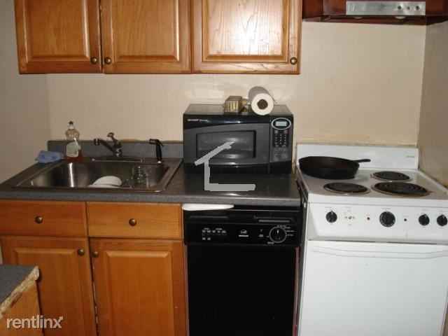 7 Miner St - Photo 2 of 10