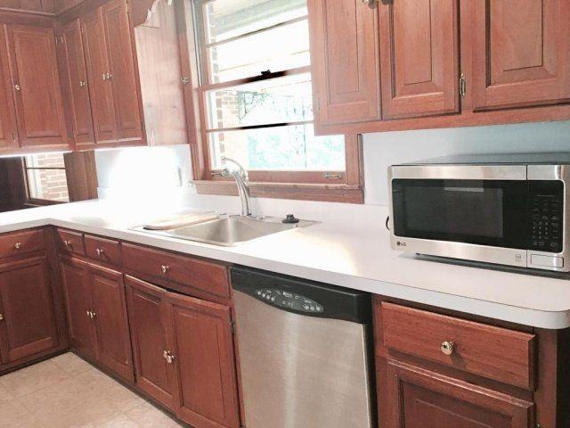 2009 Kingsbury Dr. - Photo 3 of 17