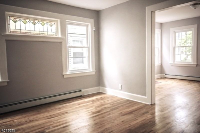 12 Marion Pl - Photo 3 of 14