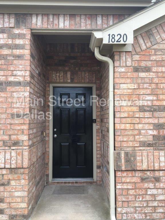 1820 Serena Dr - Photo 3 of 35