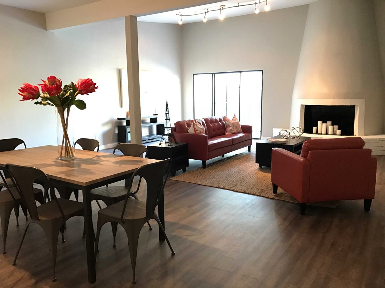 5911 Reseda Boulevard #30 - Photo 2 of 11