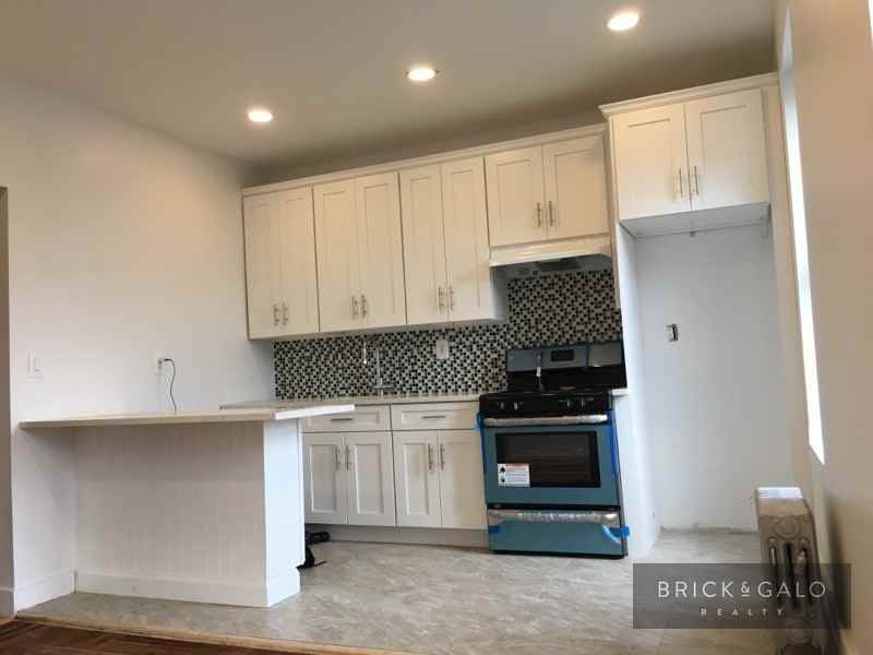 130 Lenox Road #D5 - Photo 2 of 8