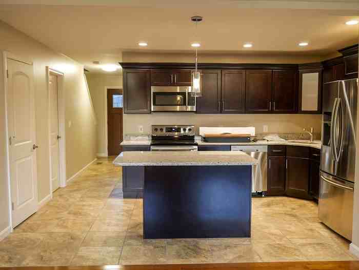 62 Rowley St - Photo 3 of 12