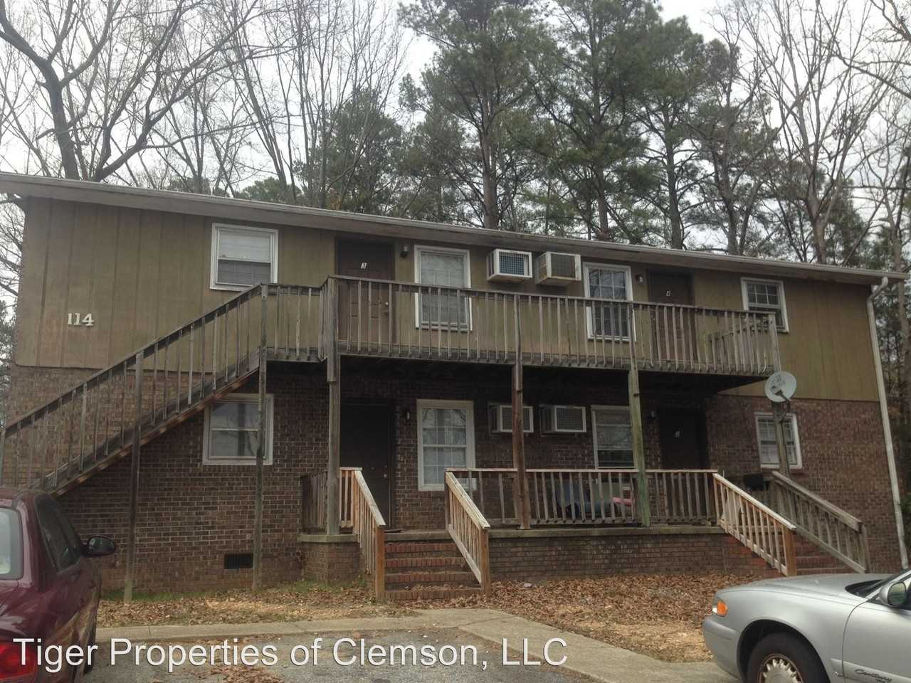 114 Creekside Dr - Photo 2 of 2