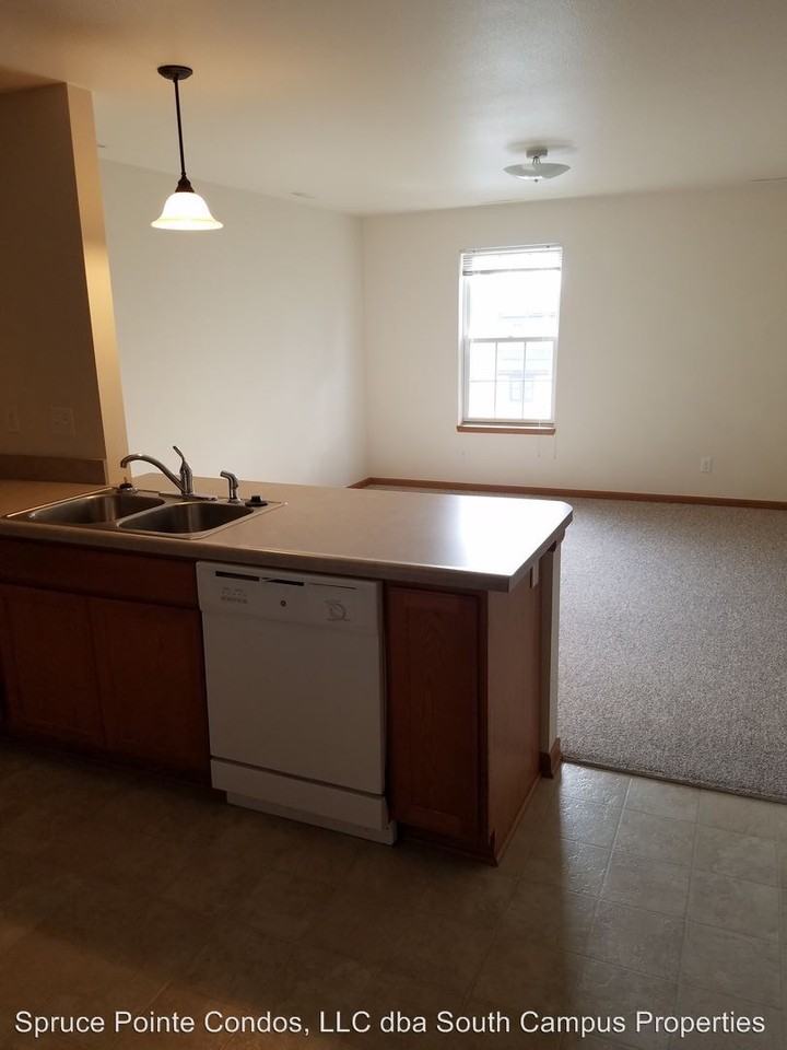 2309 Knapp St - Photo 2 of 3