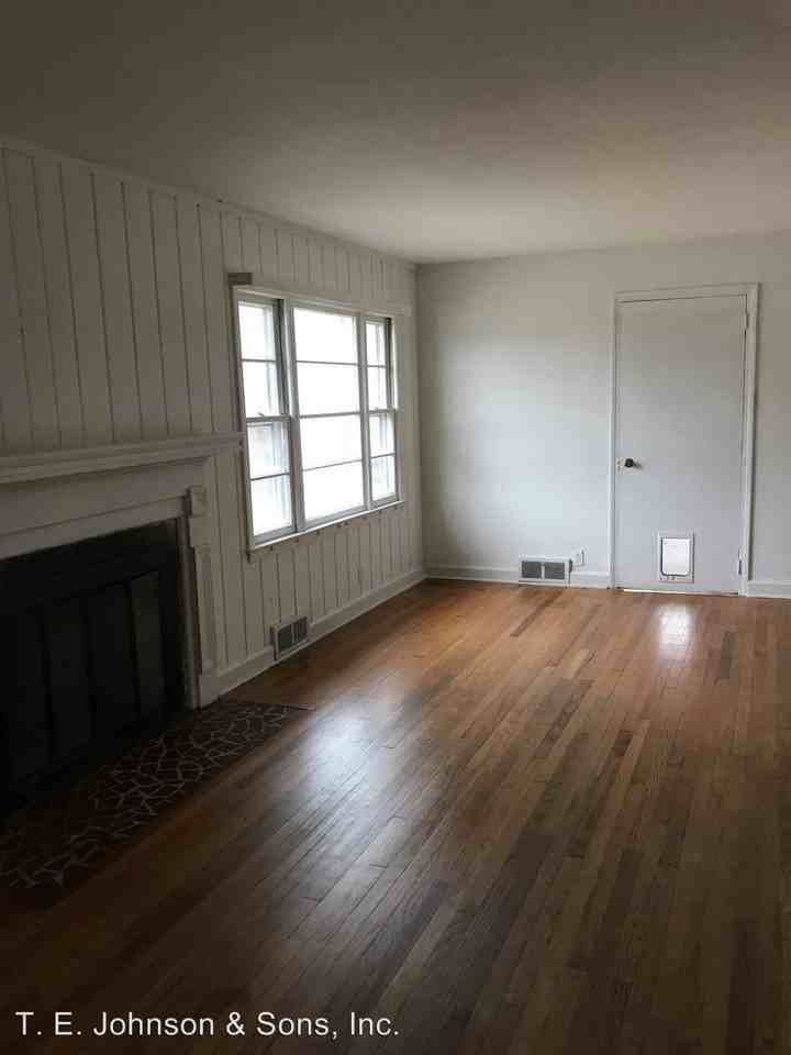 4740 Country Club Rd - Photo 2 of 7