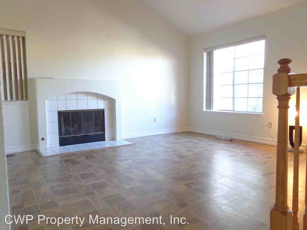 24282 Rolling Ridge St - Photo 2 of 19