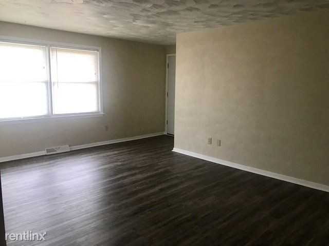 472 Township Road 1902 - Photo 2 of 4