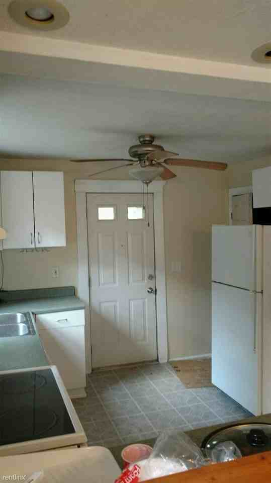 1145 Linwood St - Photo 2 of 11