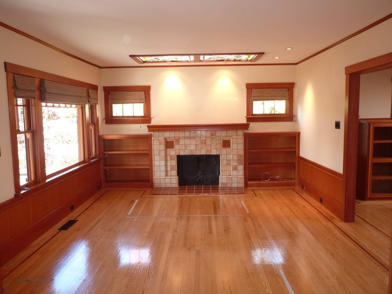 151 Waverley St - Photo 3 of 28