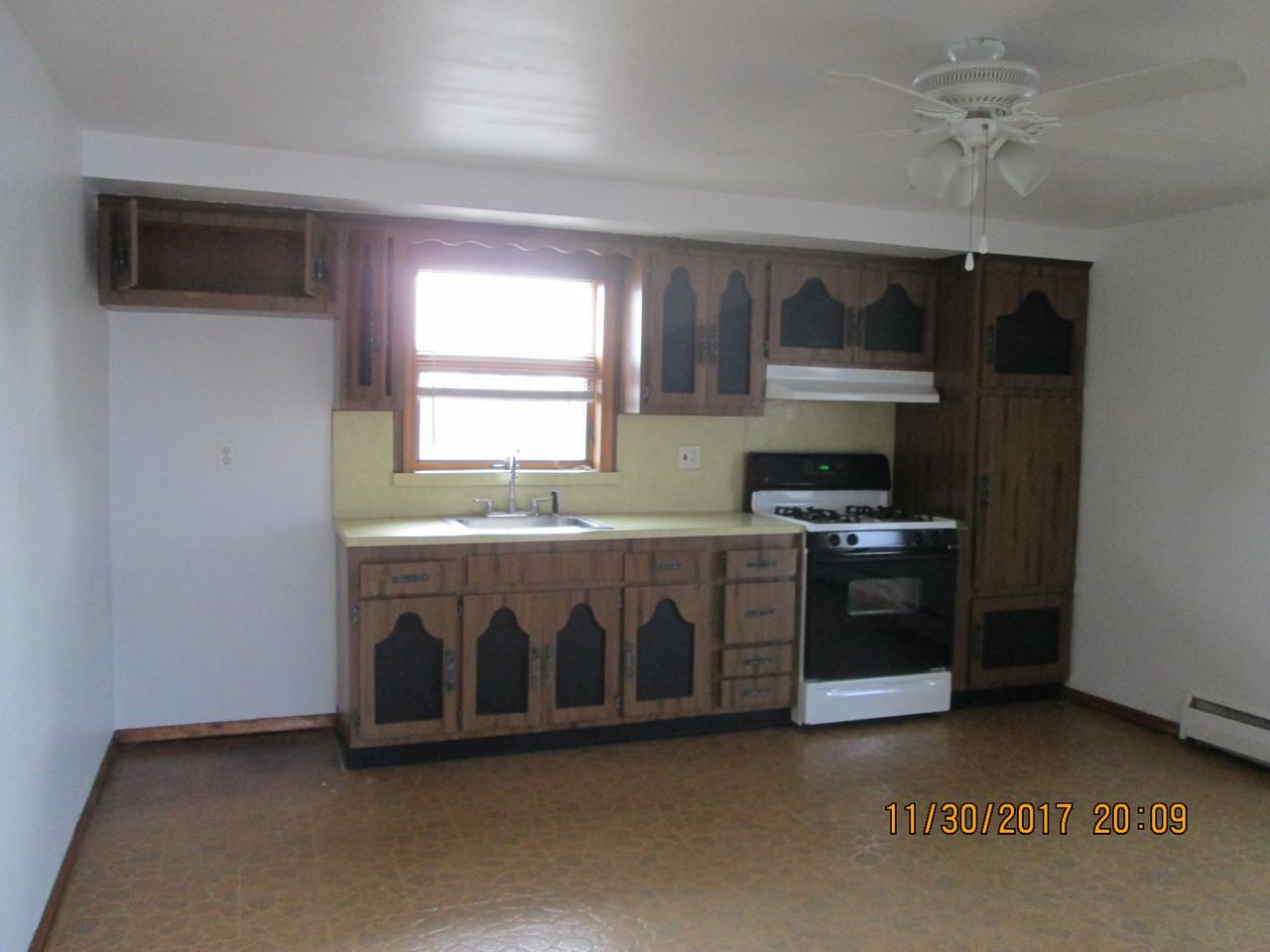 35 Milano Ct - Photo 3 of 7