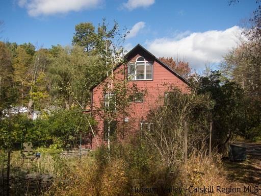 21 Witchtree Rd - Photo 2 of 17