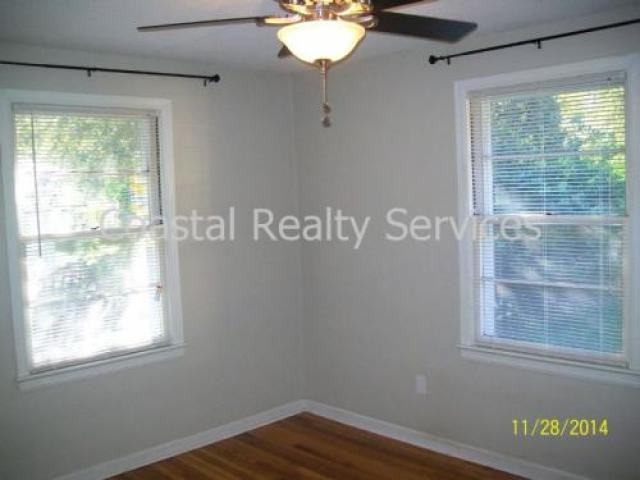 229 Bradley Dr NE - Photo 3 of 6