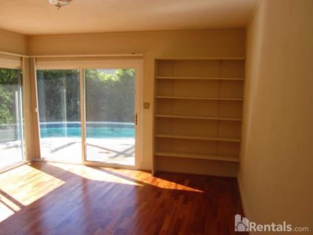 1730 Granger Ave - Photo 2 of 6