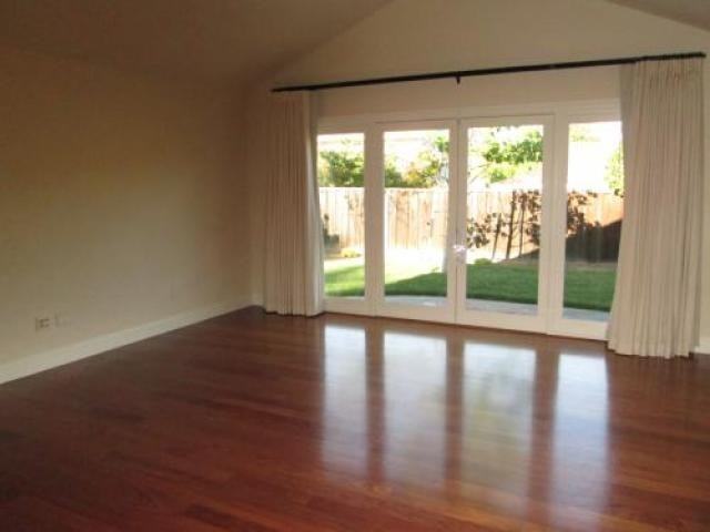 13604 Old Tree Way - Photo 3 of 6
