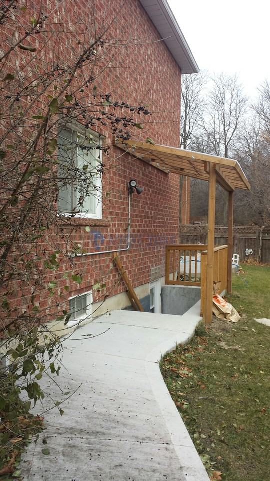 718 Peter Robertson Blvd - Photo 3 of 13