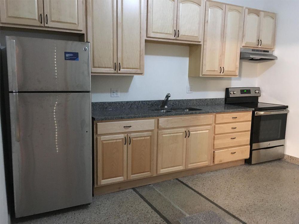 409 N Broadway - 12 - Photo 2 of 11