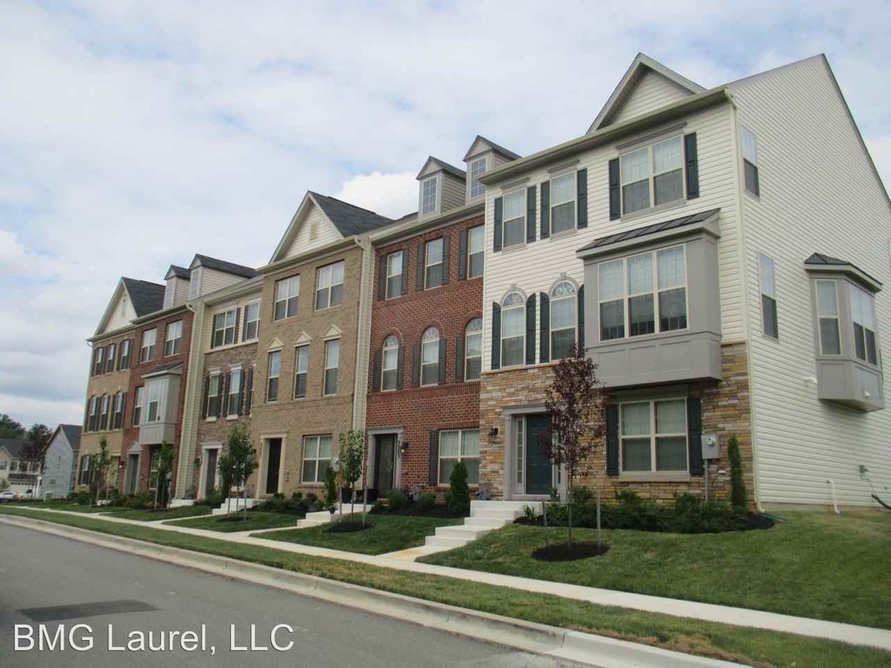 9805 Smithview Pl - Photo 2 of 24