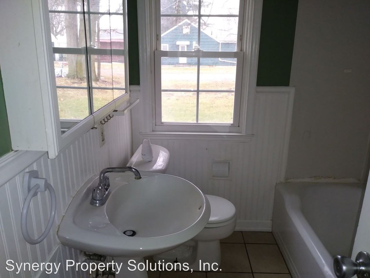 701 S Thoman St - Photo 3 of 8