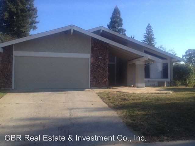 5149 Butterwood Cir - Photo 2 of 2