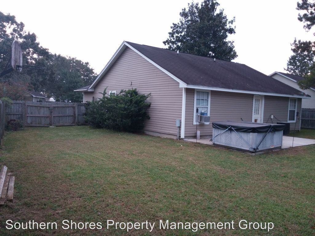 128 Cambridge Rd - Photo 3 of 14