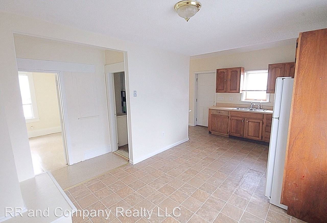 77 Parkside St - Photo 3 of 3