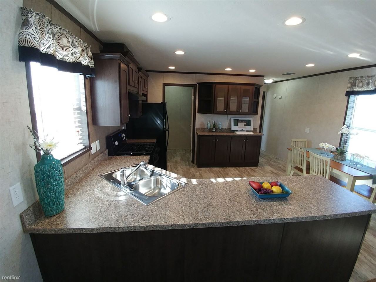 63 Big Chief Dr - Photo 2 of 18