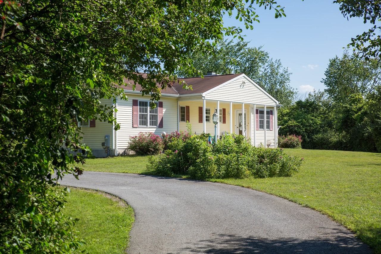 144 Haas Rd - Photo 2 of 15