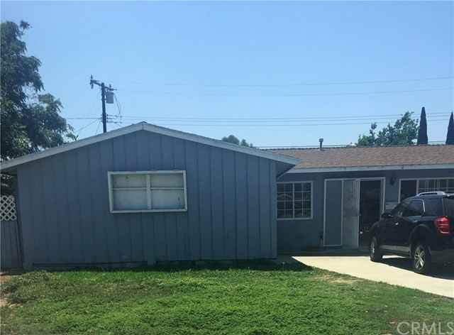 14194 Anola St - Photo 2 of 10