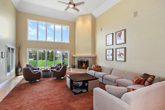 1730 Wimbledon Ct - Photo 2 of 22