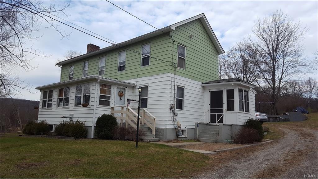 161 Wayne Ave - Photo 2 of 10