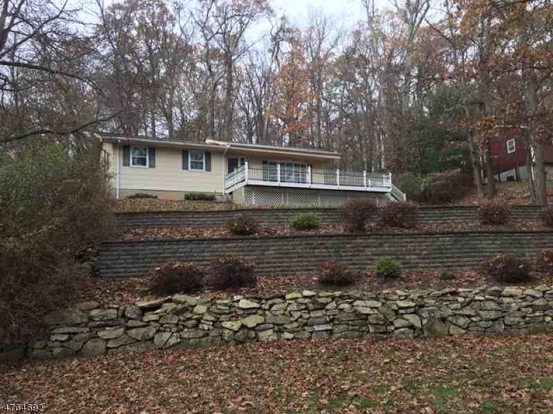 7 Superfine Rd - Photo 2 of 23