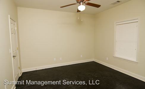 112 Vail Cove - Photo 2 of 7