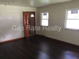2219 Dartmouth Ave - Photo 3 of 6